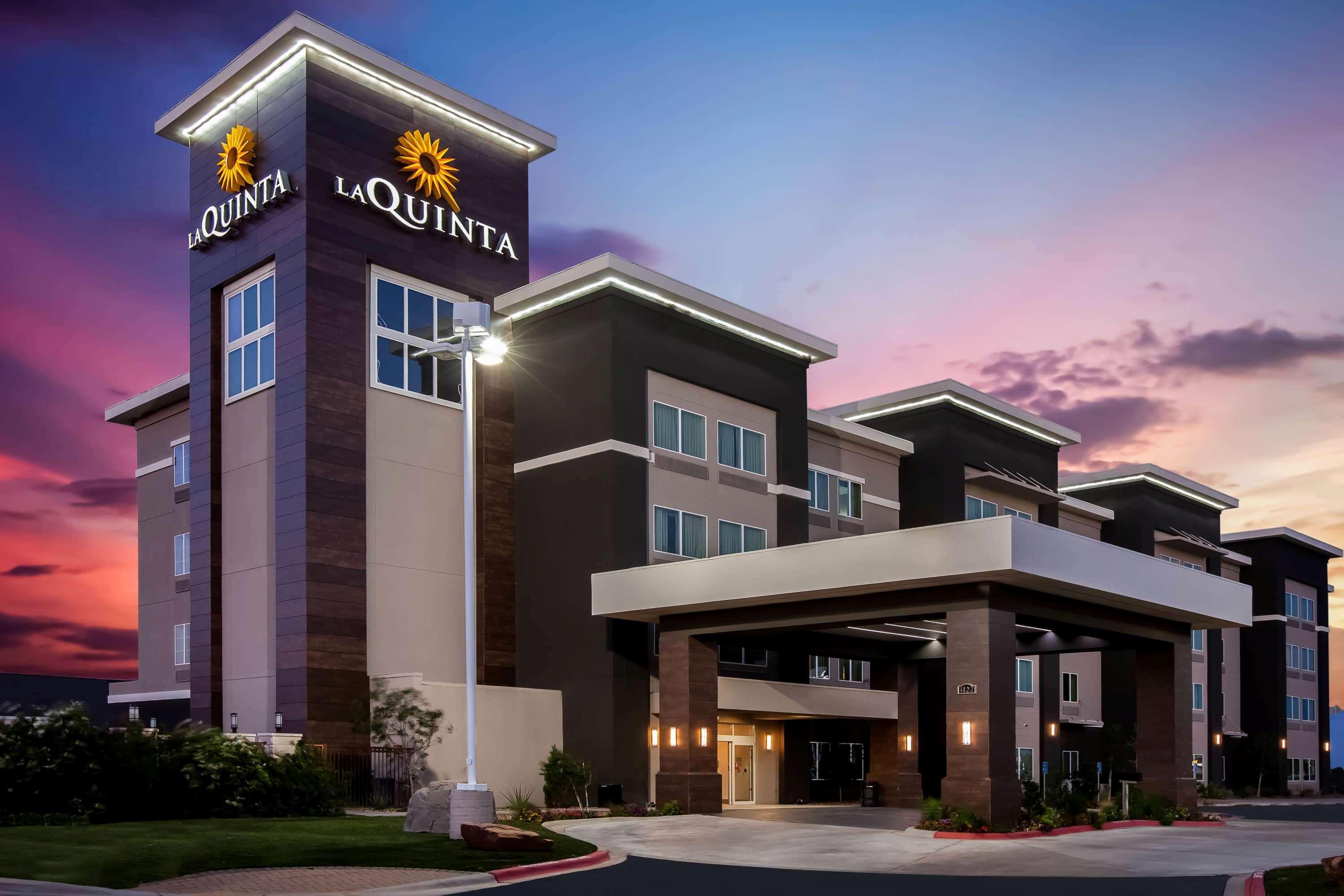 La Quinta By Wyndham North Hotel 3*